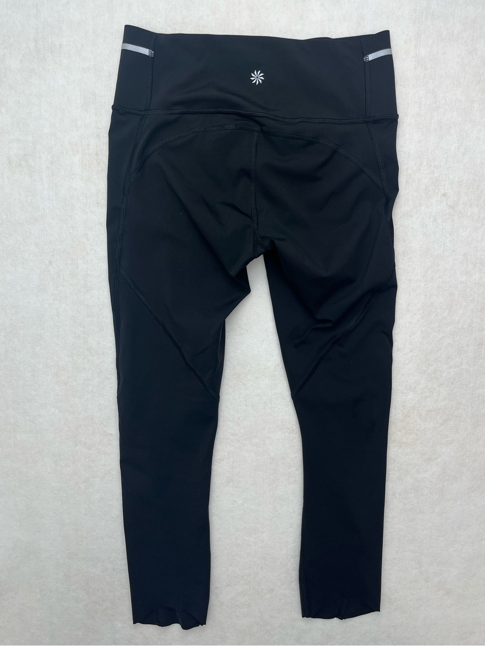 Athleta Womens Black Reflective Running Tights Leggings w/Scalloped Hem XS - Picture 4 of 10